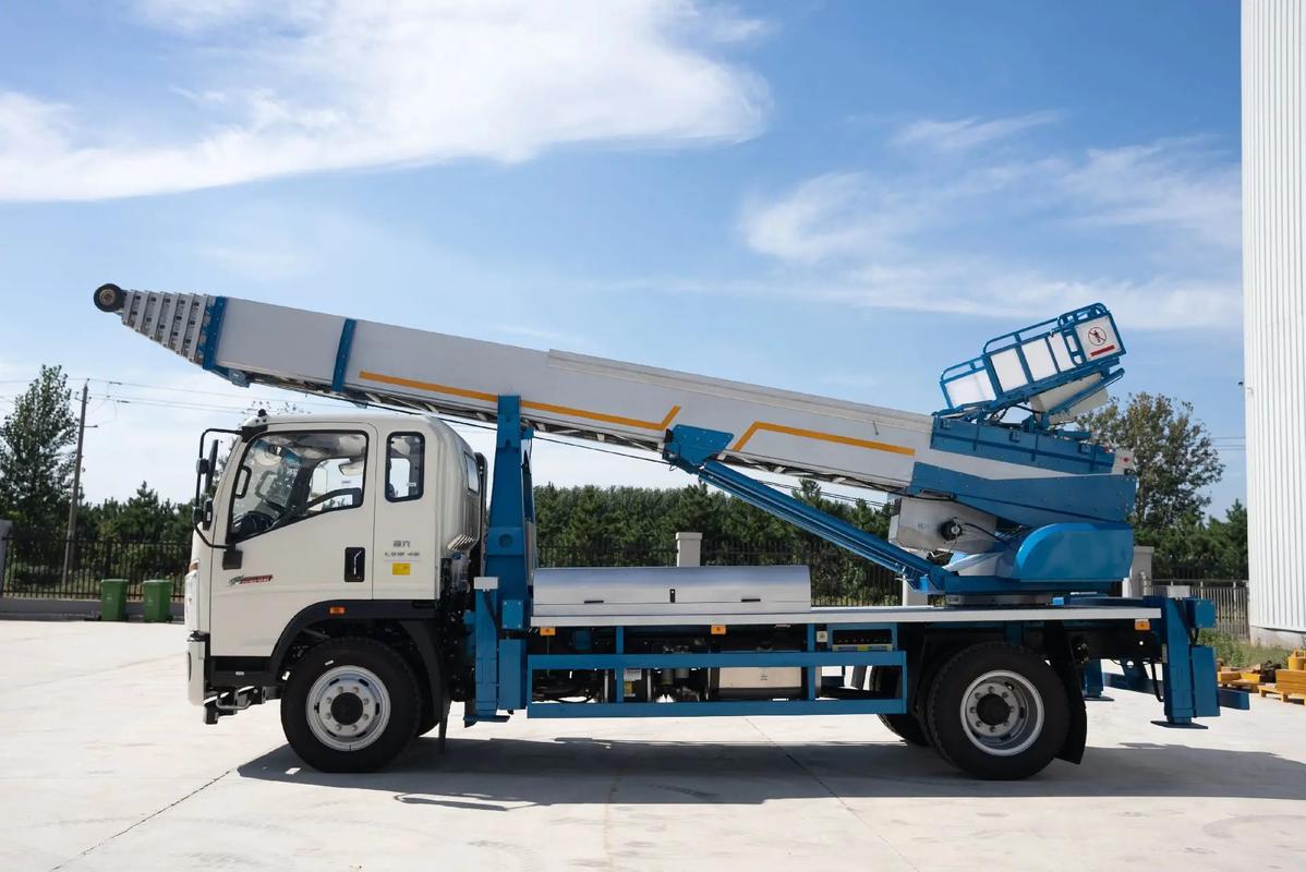 文峰云梯上料车租赁费用