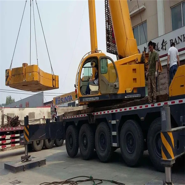 文峰当地吊车出租|机器吊装|75吨|工厂搬迁服务