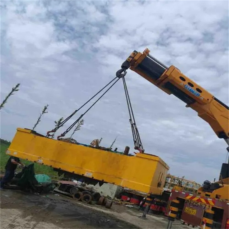 文峰随车吊吊集装箱怎么吊