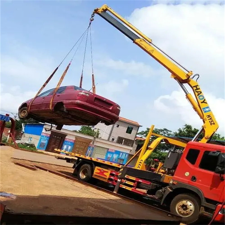 文峰吊车吊汽车的正确方法